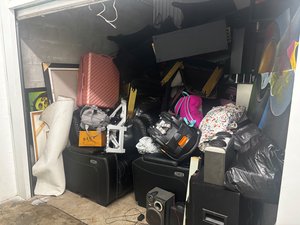 10 x 20 unit in North Lauderdale
