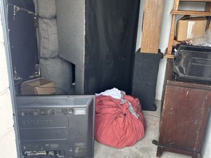 10 x 10 storage unit in Saint Louis, MO