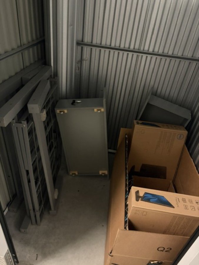 5 x 5 storage unit in North  Lauderdale, FL