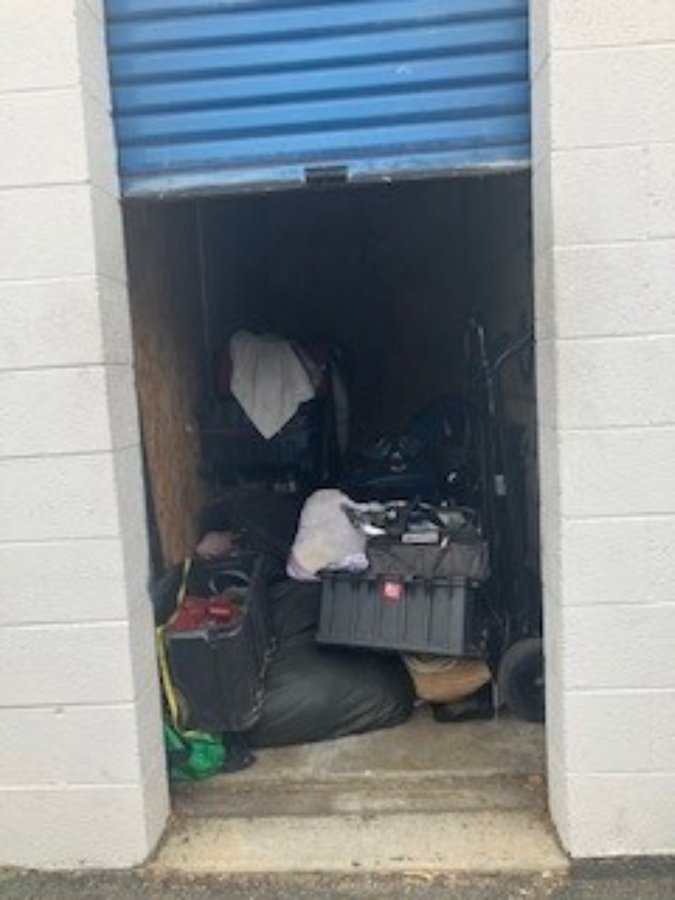 5 x 10 storage unit in Canoga Park, CA