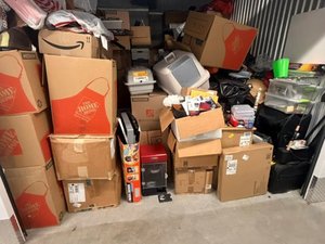 10 x 15 storage unit in West Palm Beach, FL