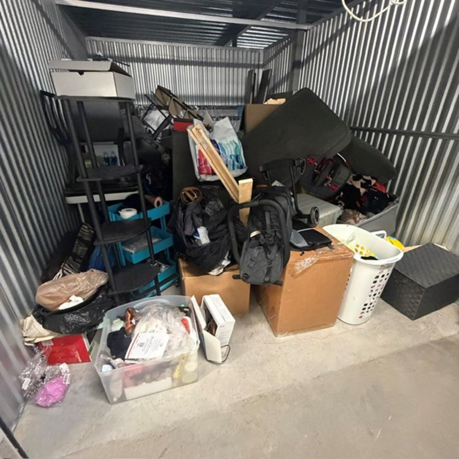 10 x 15 storage unit in West Palm Beach, FL