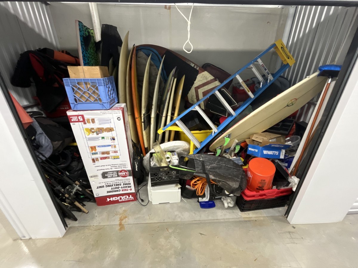10 x 5 storage unit in Lake Worth, FL