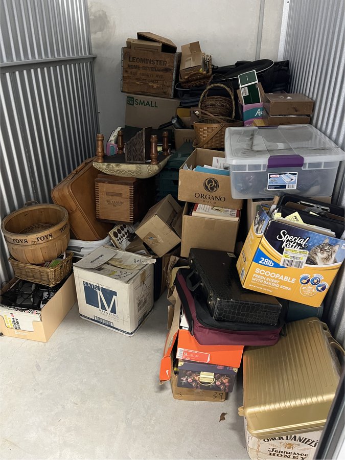 5 x 10 storage unit in Lake Worth, FL