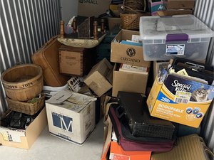 5 x 10 storage unit in Lake Worth, FL