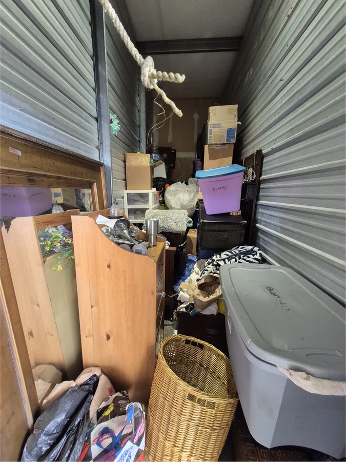5 x 15 storage unit in Everett, WA