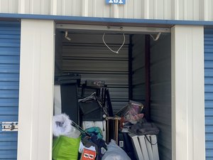 5 x 10 storage unit in Mountain City, TN
