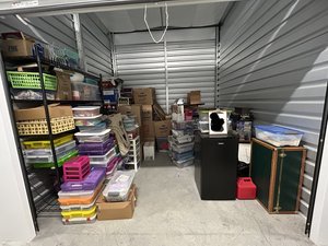10 x 10 storage unit in Enumclaw, WA