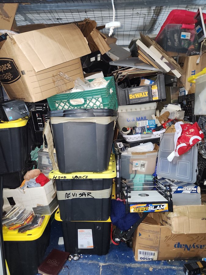 10 x 25 storage unit in Bronx, NY