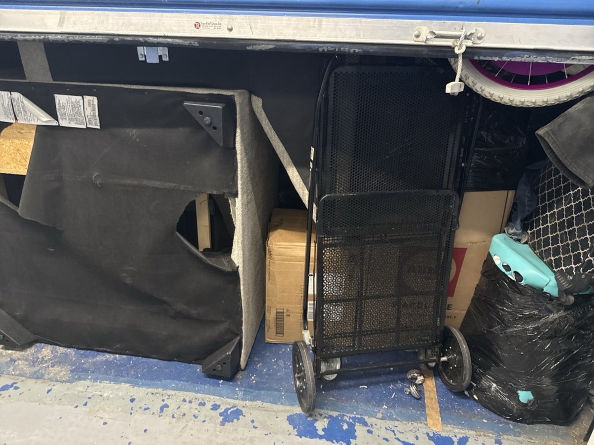 10 x 15 storage unit in Bronx, NY
