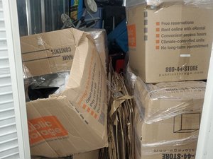 5 x 10 storage unit in Bronx, NY