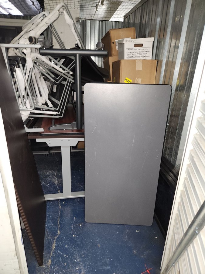 10 x 10 storage unit in Bronx, NY