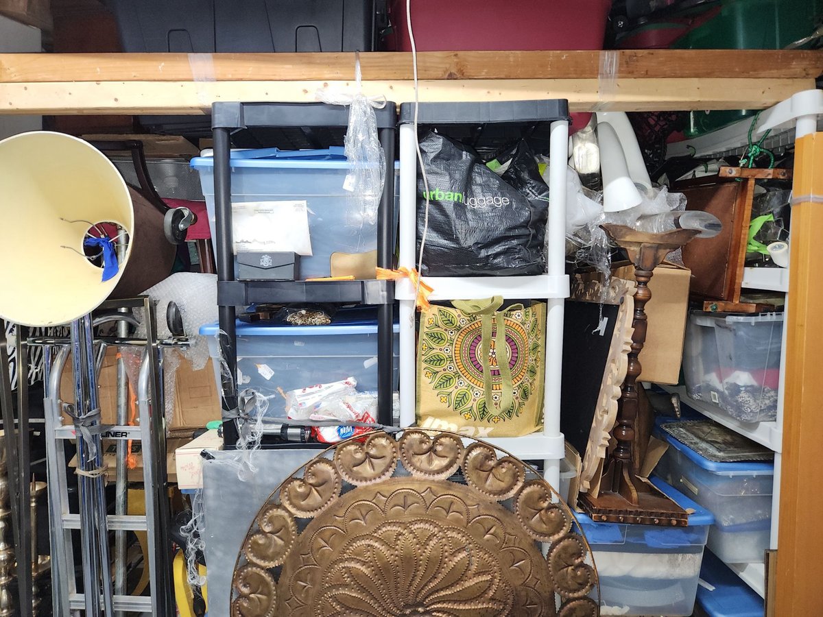 10 x 10 storage unit in Bronx, NY