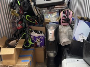 5 x 10 storage unit in Bronx, NY