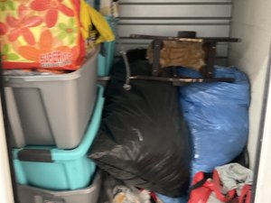 5 x 5 storage unit in Fontana, CA