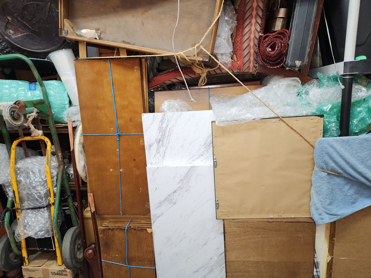 10 x 10 storage unit in Bronx, NY