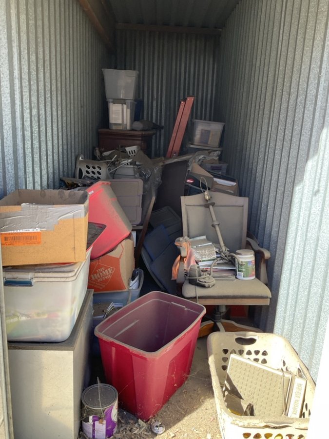 5 x 15 storage unit in Riverside, CA