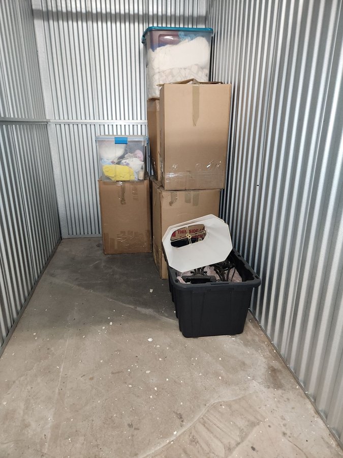 5 x 10 storage unit in Bronx, NY