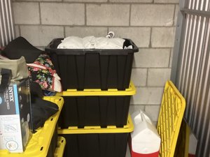 5 x 5 storage unit in Bloomington, CA