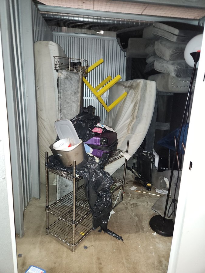 7 x 10 storage unit in Bronx, NY