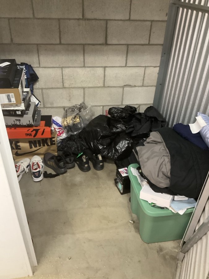 5 x 5 storage unit in Bloomington, CA