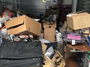10 x 20 storage unit in Corona, CA