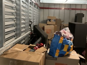 10 x 20 storage unit in Corona, CA