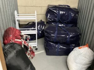 5 x 5 storage unit in Bloomington, CA