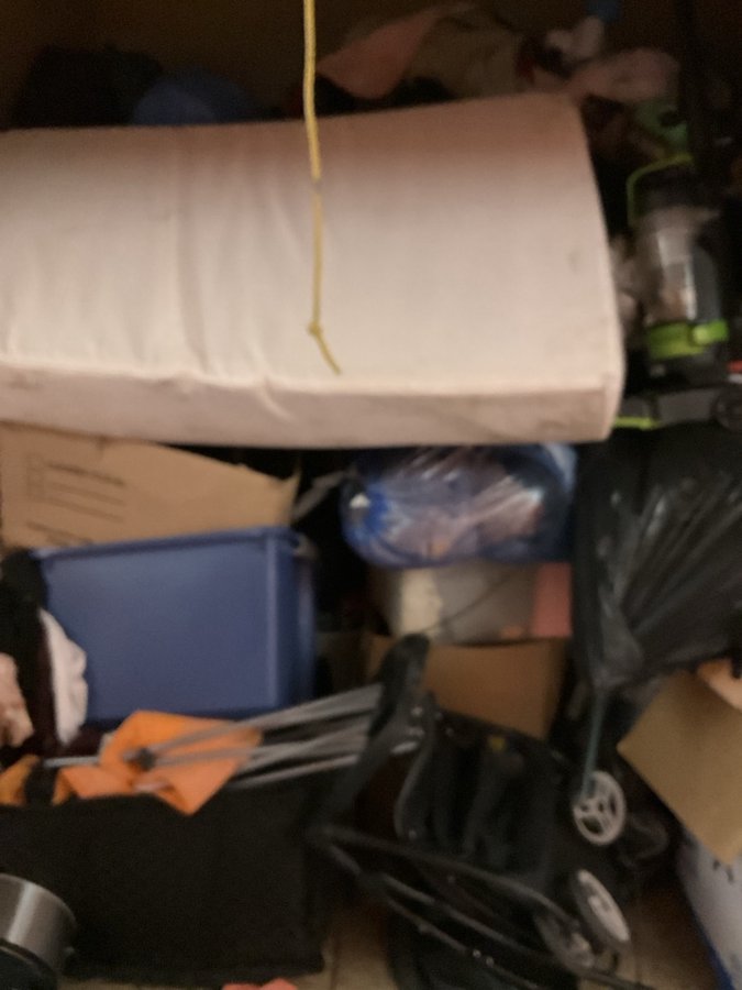 10 x 10 storage unit in Riverside, CA