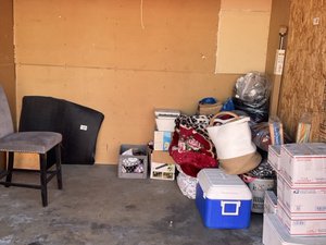 10 x 10 storage unit in Riverside, CA