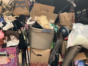 10 x 10 storage unit in Riverside, CA