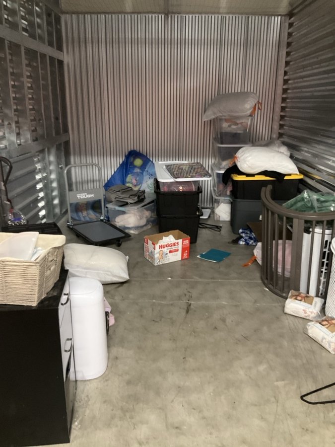 10 x 15 storage unit in Corona, CA