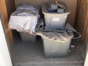 5 x 5 storage unit in Riverside, CA