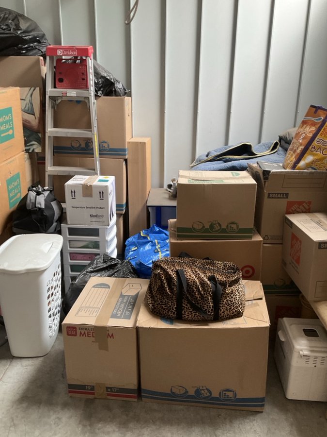 8 x 10 storage unit in Corona, CA
