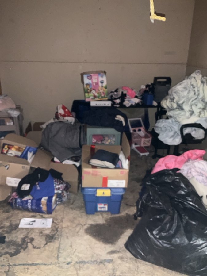10 x 10 storage unit in Riverside, CA