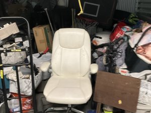 10 x 10 storage unit in Corona, CA