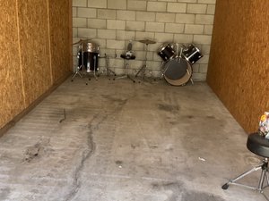 10 x 20 storage unit in Riverside, CA