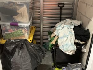 5 x 5 storage unit in Corona, CA