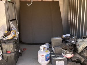 10 x 12 storage unit in Riverside, CA