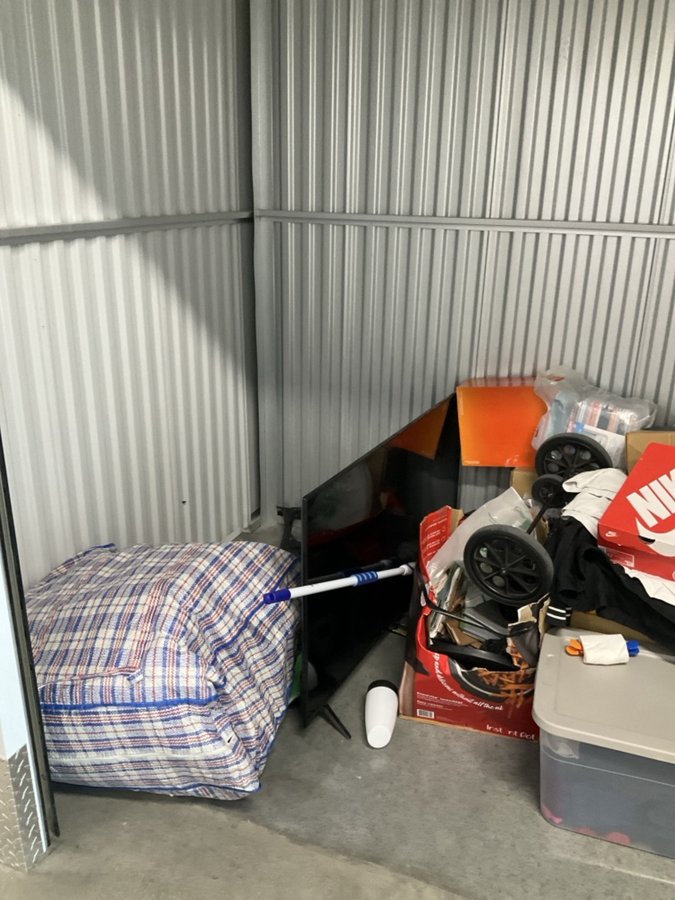 10 x 5 storage unit in Corona, CA