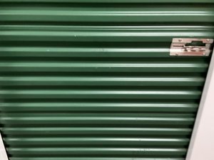 5 x 5 storage unit in Riverside, CA