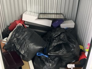 5 x 5 storage unit in Corona, CA