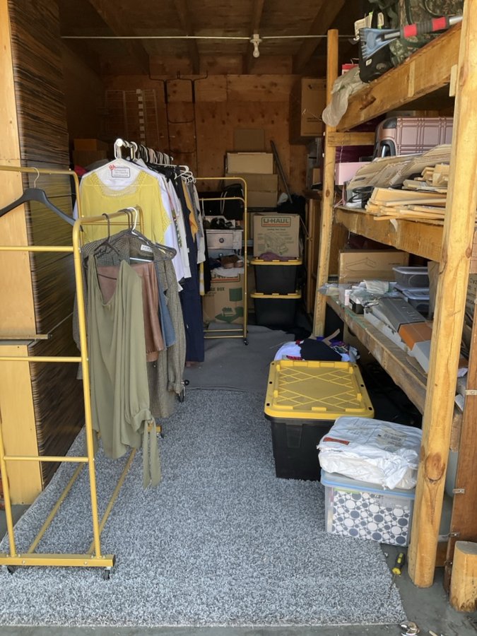 10 x 20 storage unit in Riverside, CA