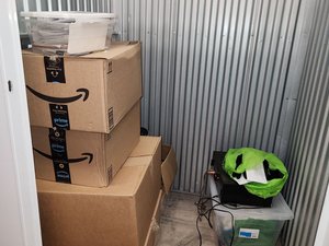 4 x 4 storage unit in Bronx, NY