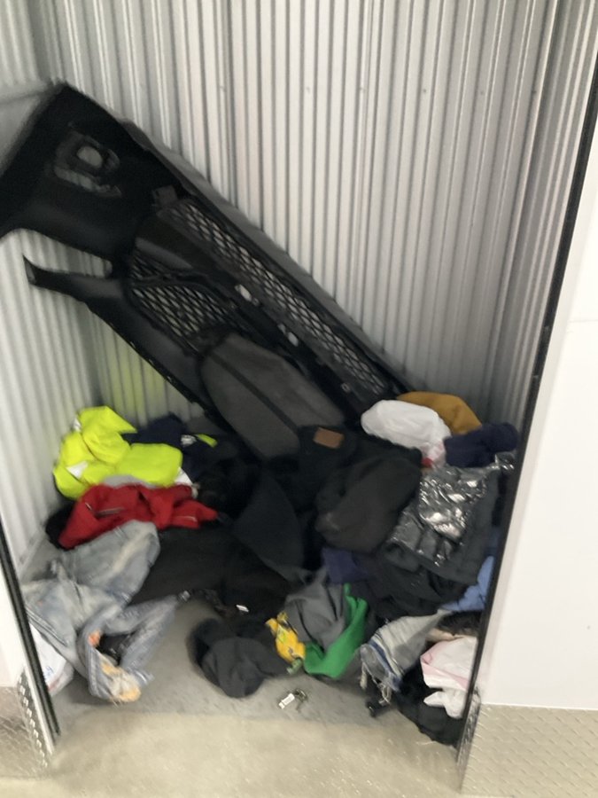 5 x 5 storage unit in Corona, CA