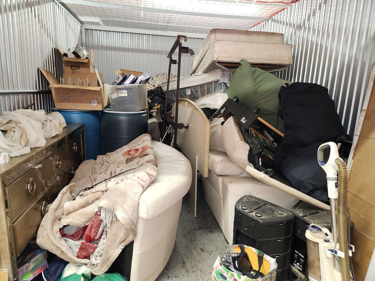 10 x 15 storage unit in Bronx, NY