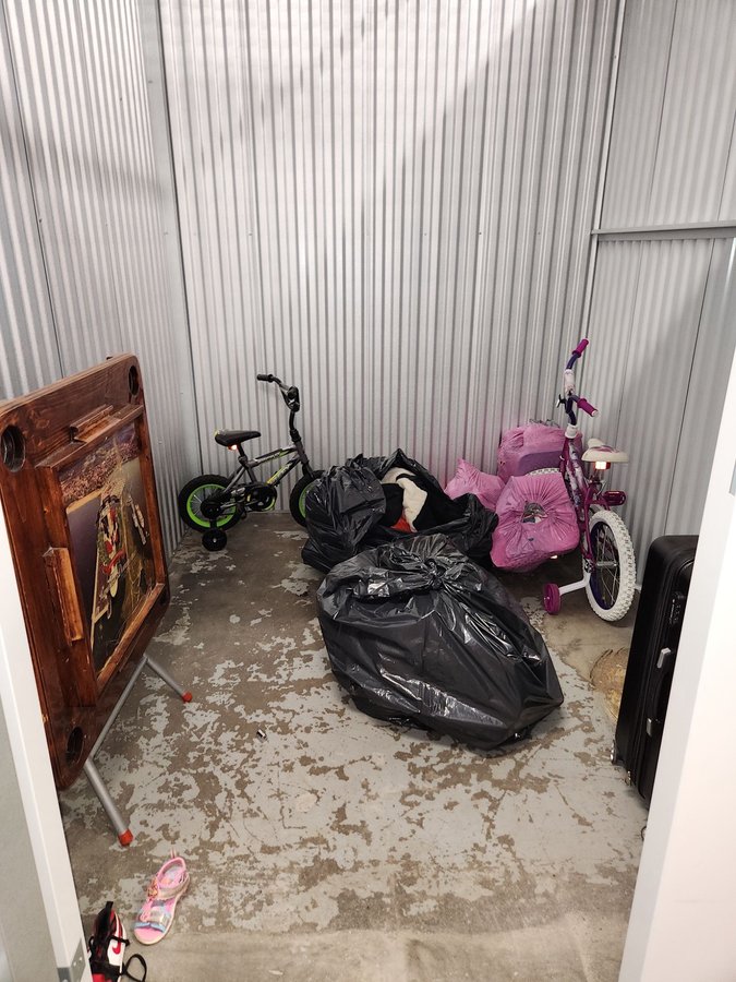 6 x 8 storage unit in Bronx, NY
