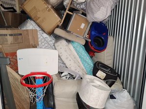5 x 10 storage unit in Bronx, NY