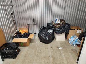 10 x 5 storage unit in Bronx, NY