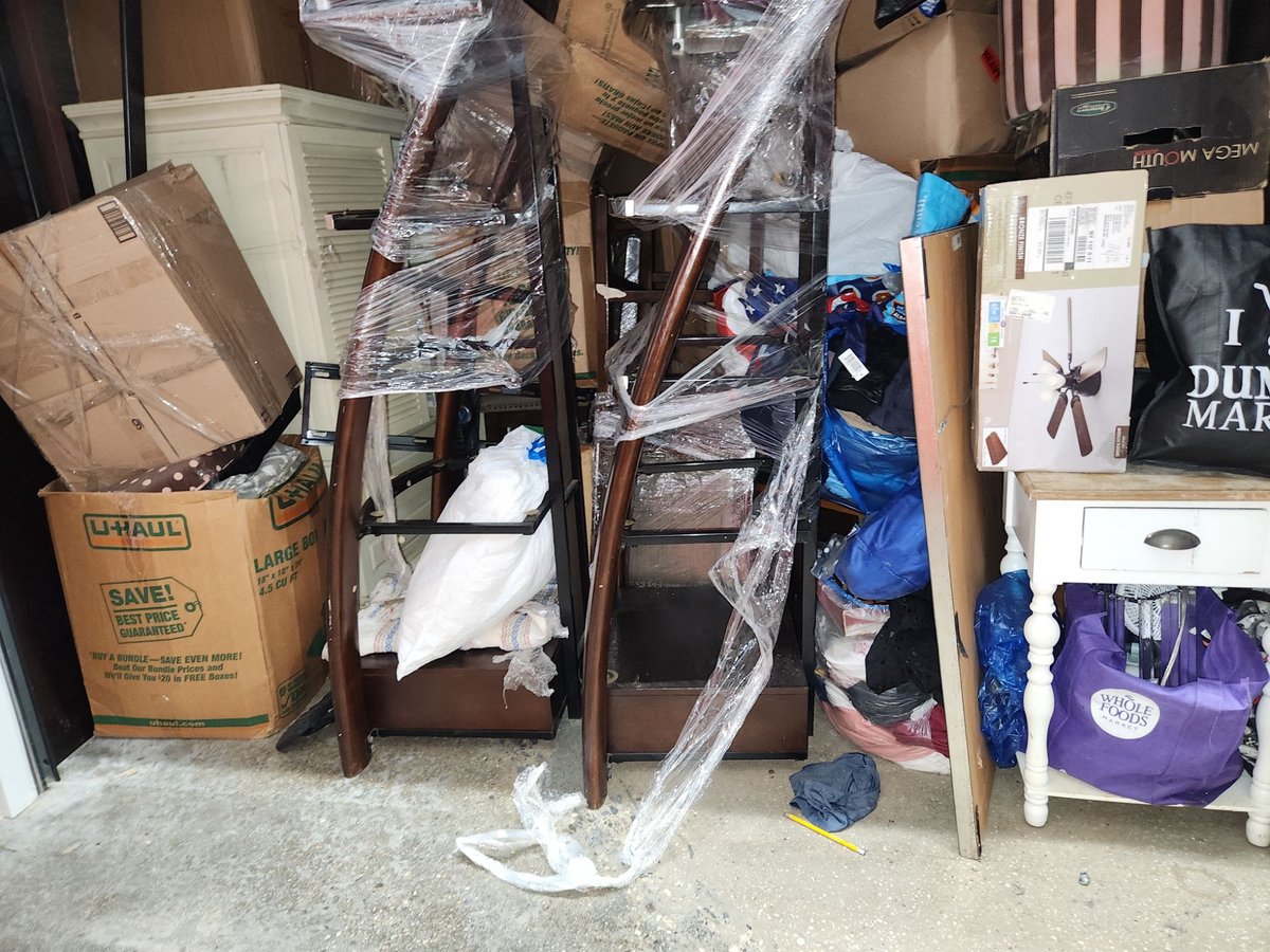10 x 10 storage unit in Brooklyn, NY